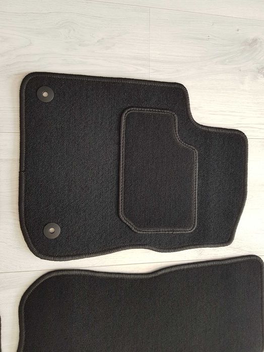 Dywaniki Welurowe Peugeot 208 Rok 12 i młodsze Idealnie Dopasowane