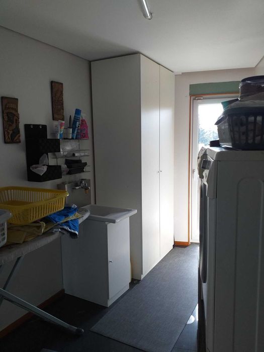 Quarto em Moradia Antas - ambiente calmo