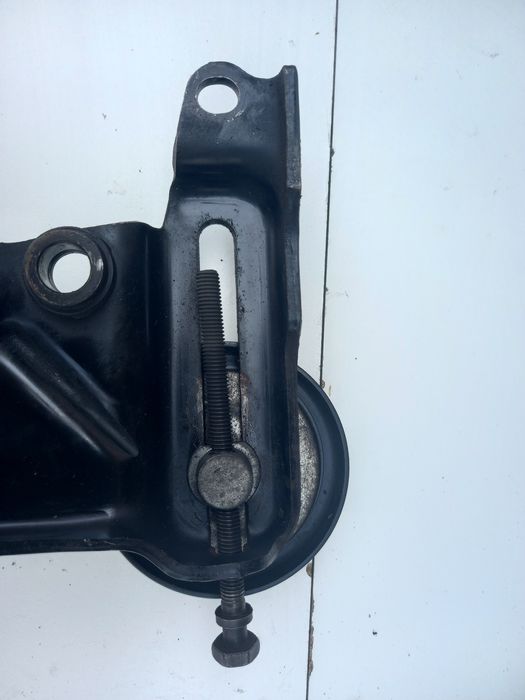 Napinacz paska klinowego Toyota Rav4 ll 2.0 d4d 1cd 00-05rok