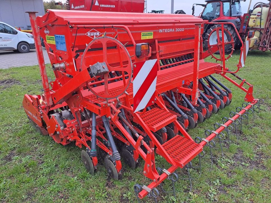 zestaw uprawowo siewny kuhn 3 m