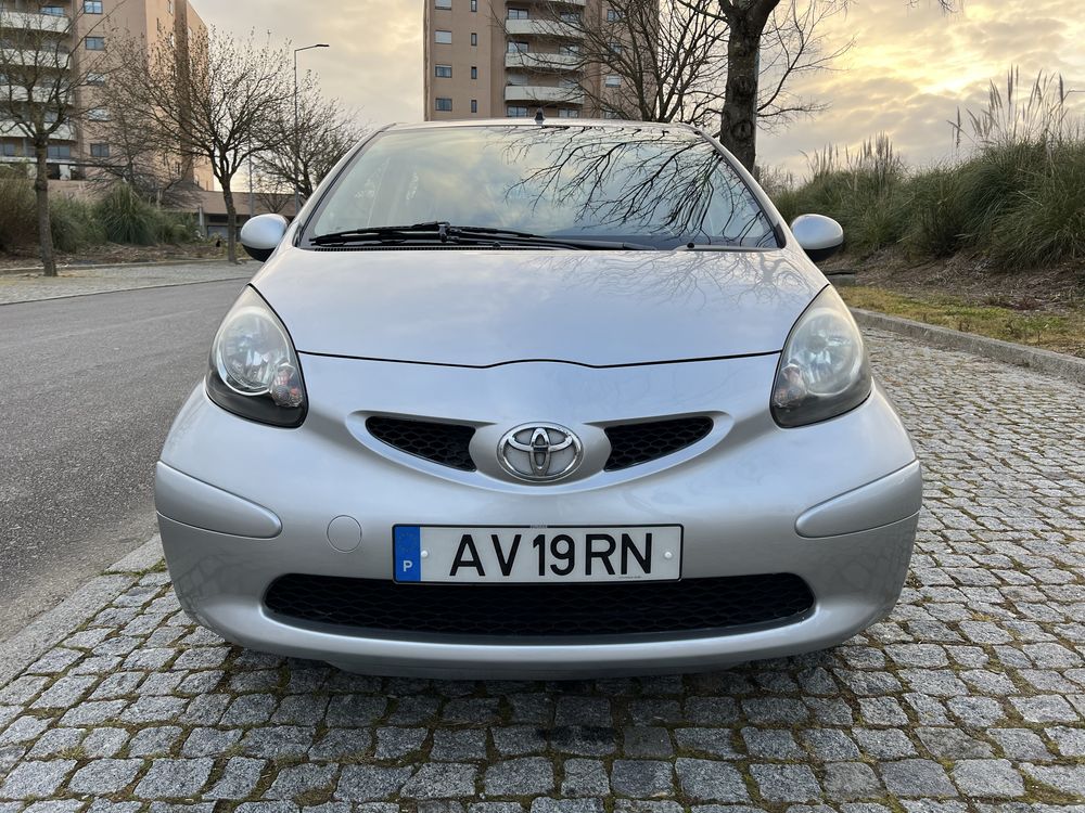 Toyota aygo automatico 5p