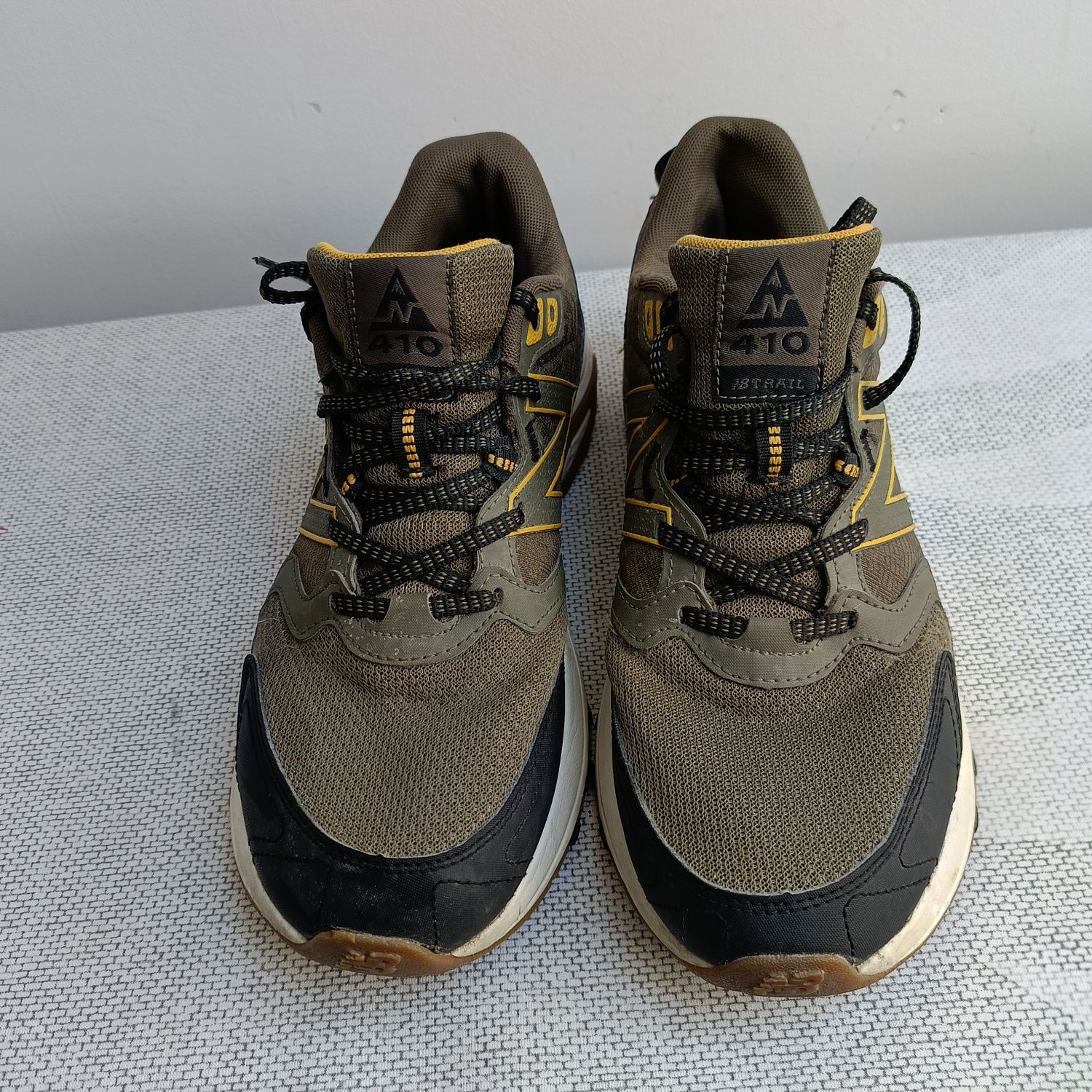 Buty New Balance 410 khaki 44,5