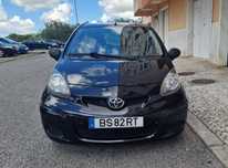 Toyota aygo 12-2011