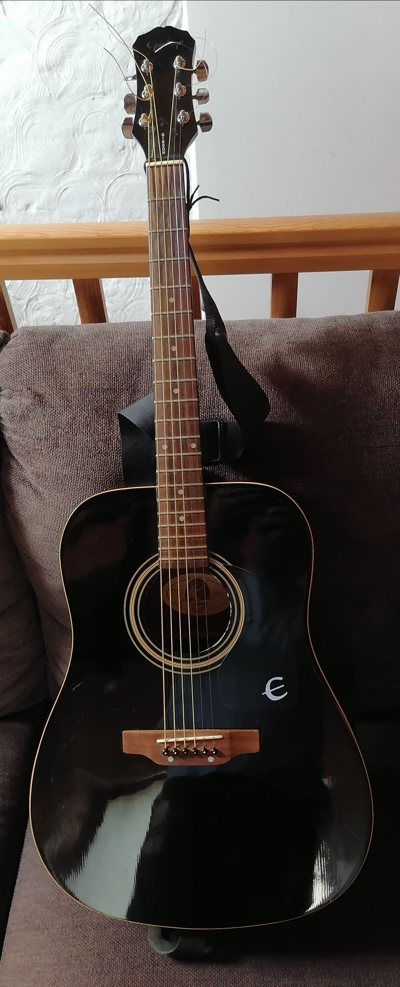 Gitara elektroakustyczna Gibson - Epiphon model PR 200E