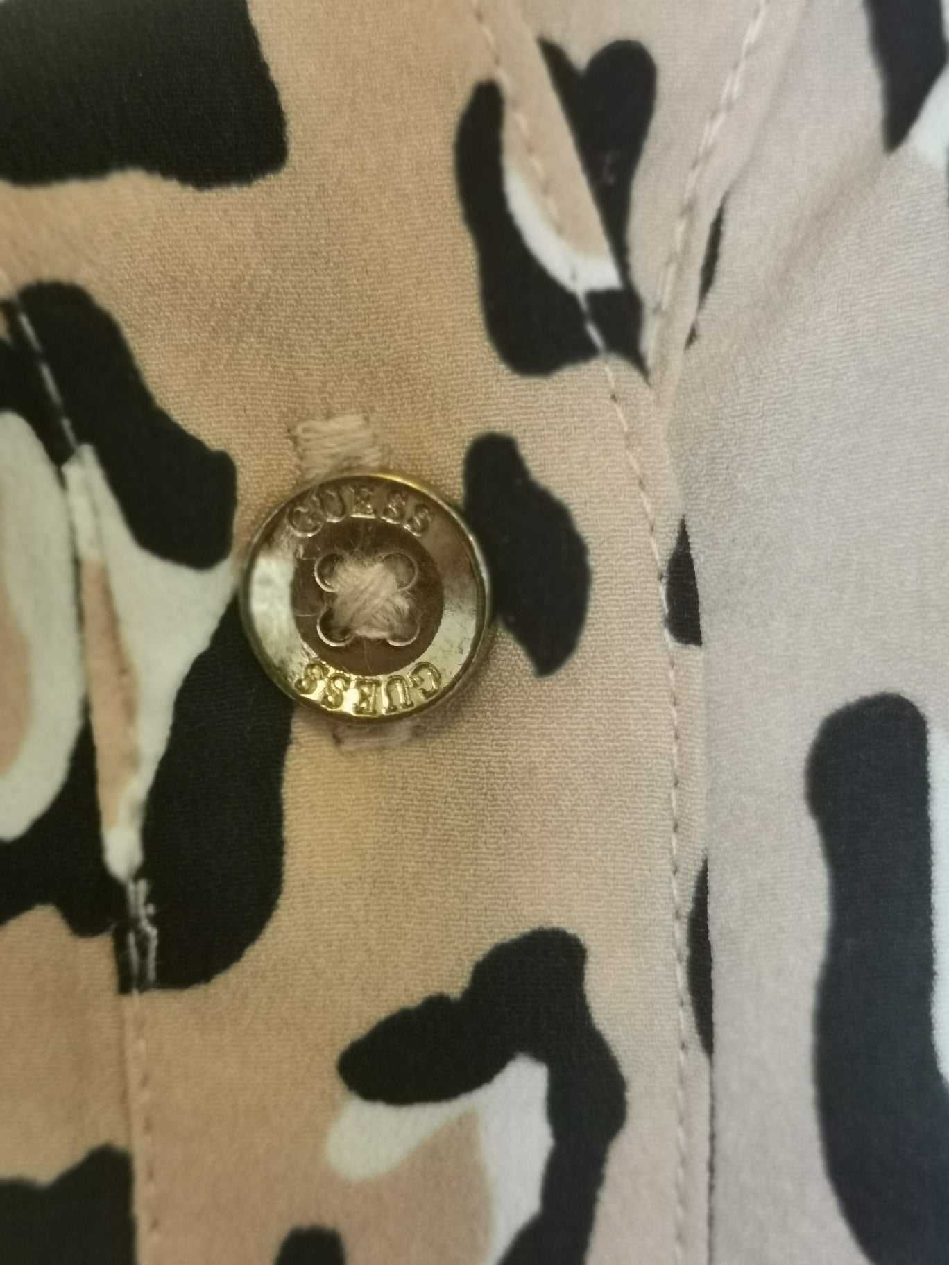 Guess sukienka szmizjerka z kieszeniami L
