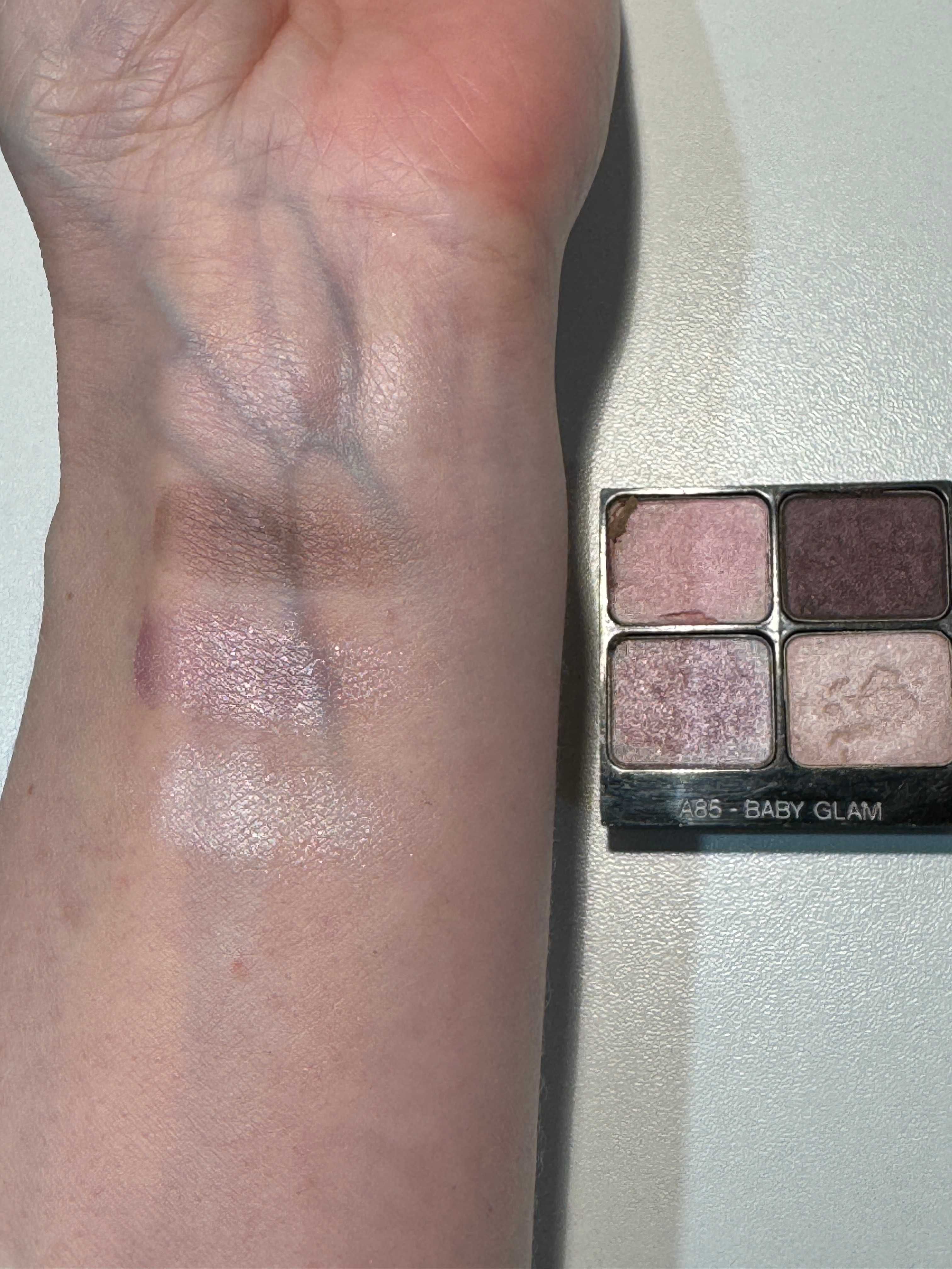 Палетки тіней від lancôme і clarins