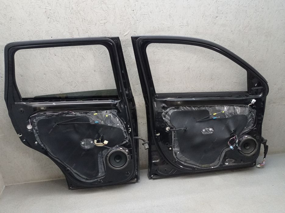 Двері Х42  Mitsubishi Outlander 3 2015-2021р запчастини Розборка