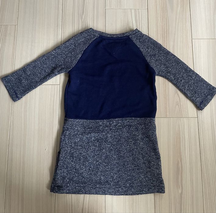 Granatowa sukienka Tommy Hilfiger 104/110
