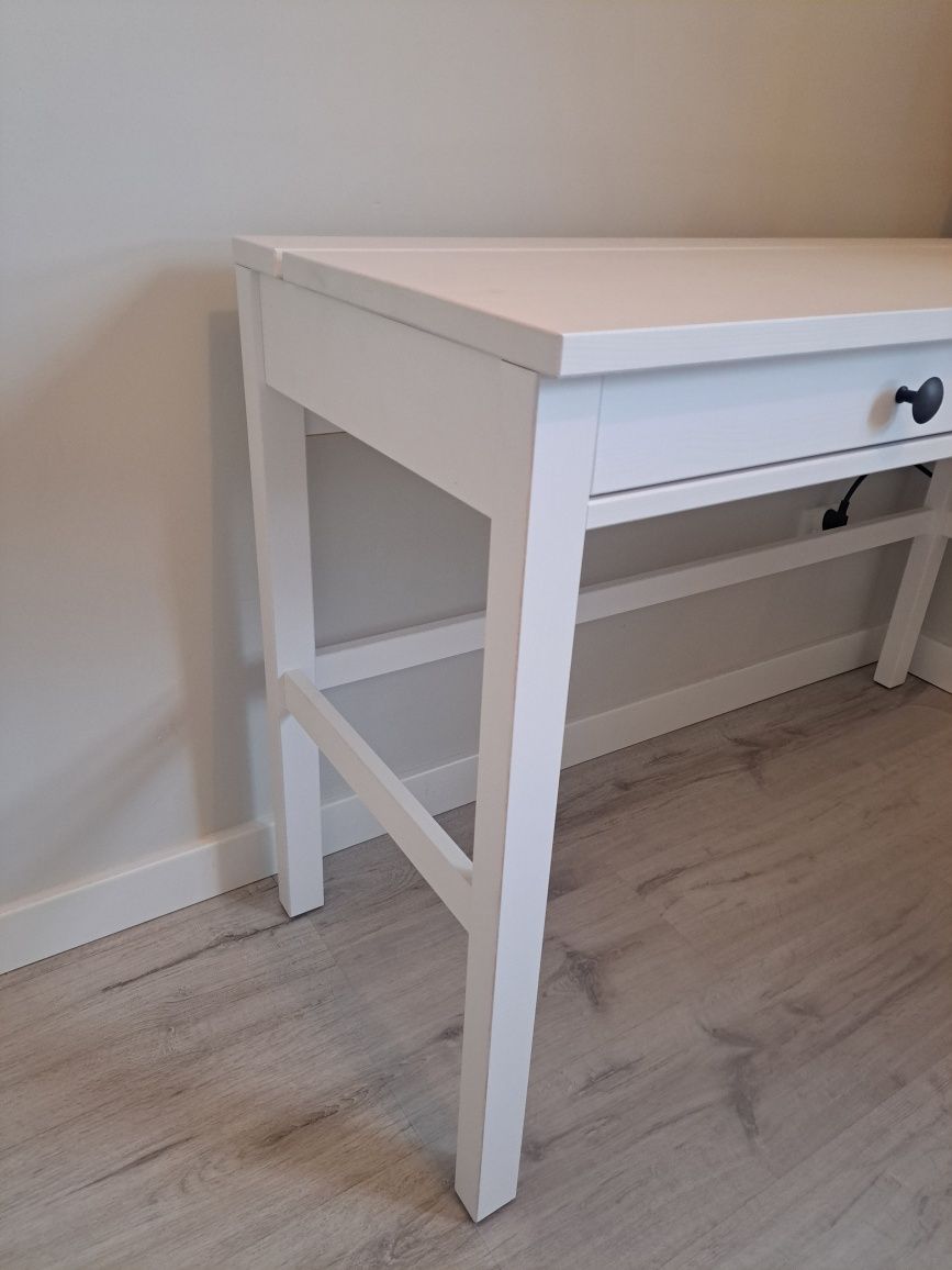 Biurko Hemnes + GRATIS