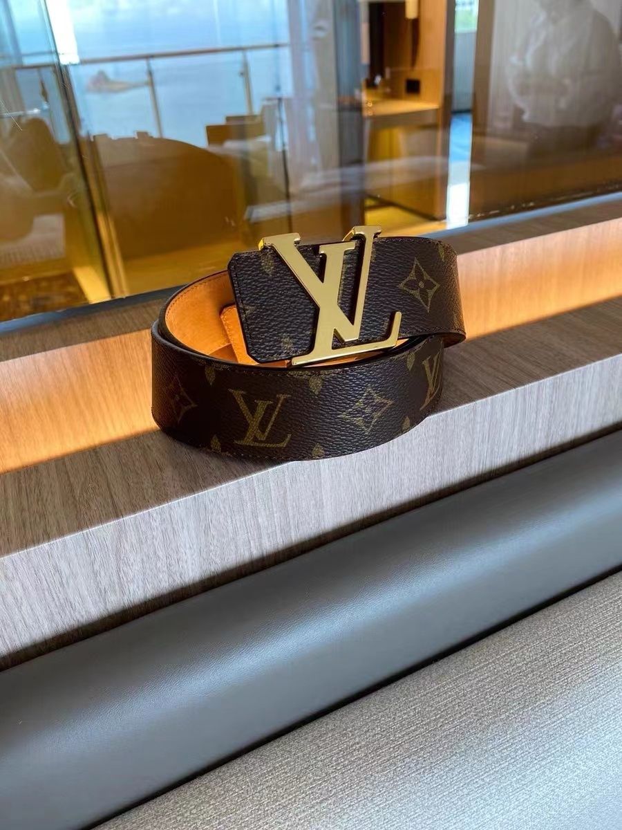 Ремень Louis Vuitton Пояс Луи Витон ремінь Кожа классический