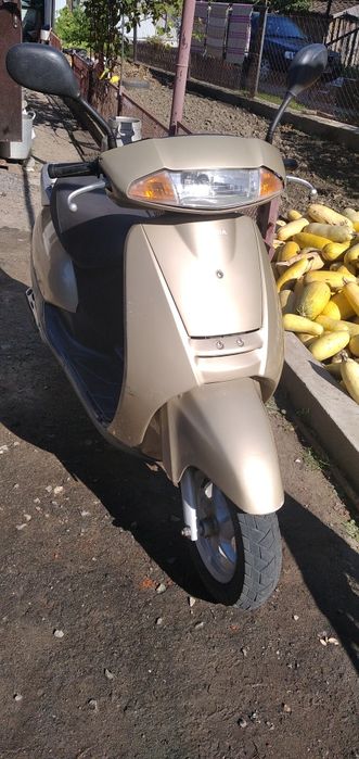 Продам скутер Honda Lead АF48 2003 або обмін на пітбайк 110-125-150куб