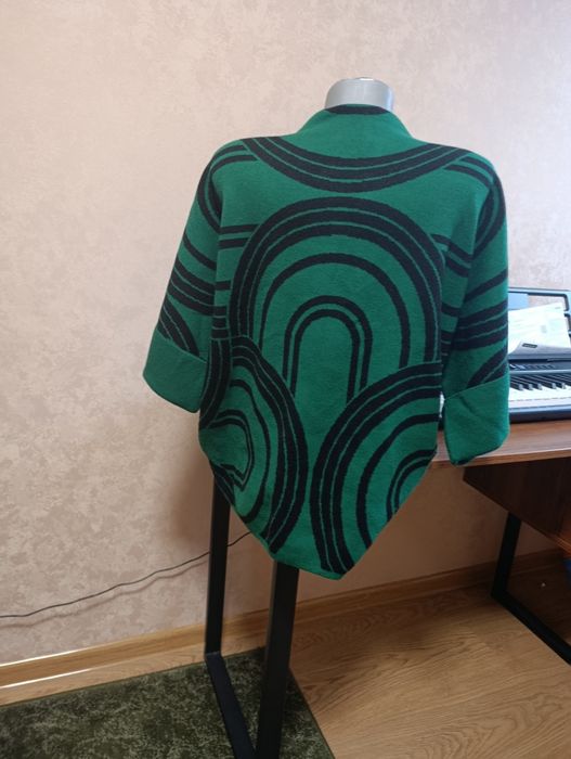 Кофта светр одяг жіночий