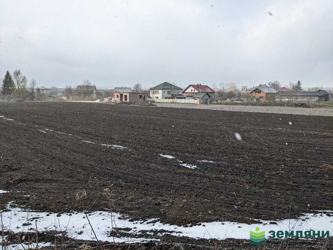 Продаж землі 32,87 сотки в с.Клубівці під забудову