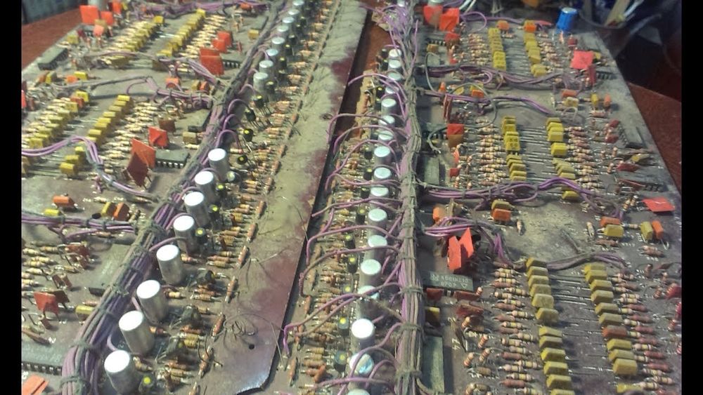 Куплю різні плати, радіодеталі, старі, нові, у будь якому стані та кіл