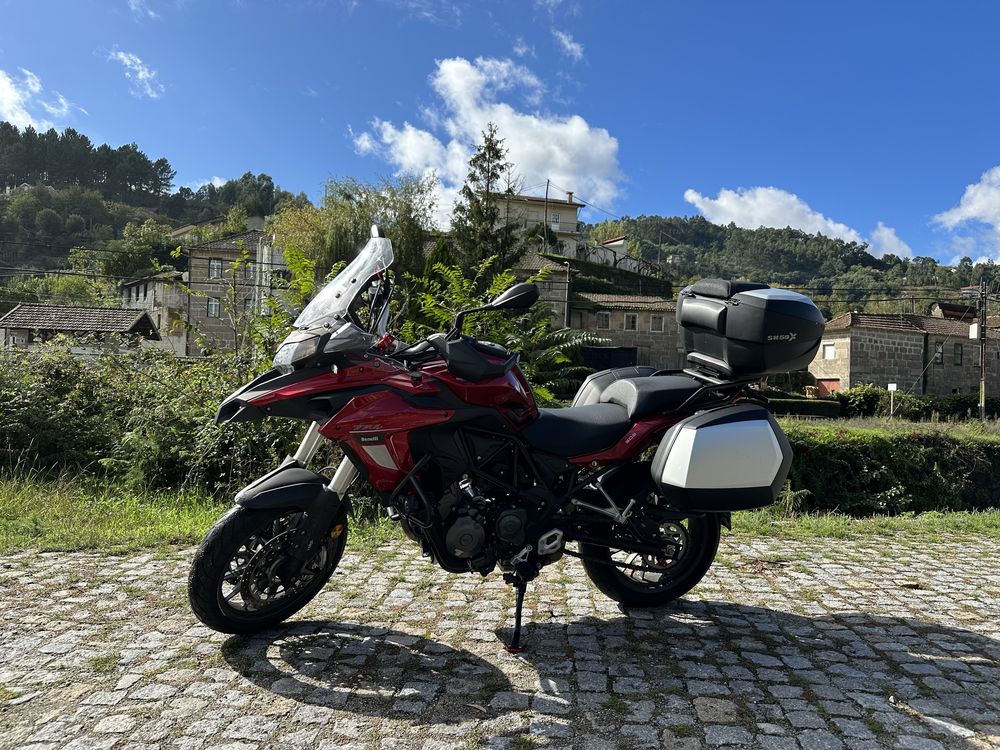 Benelli TRK 502.