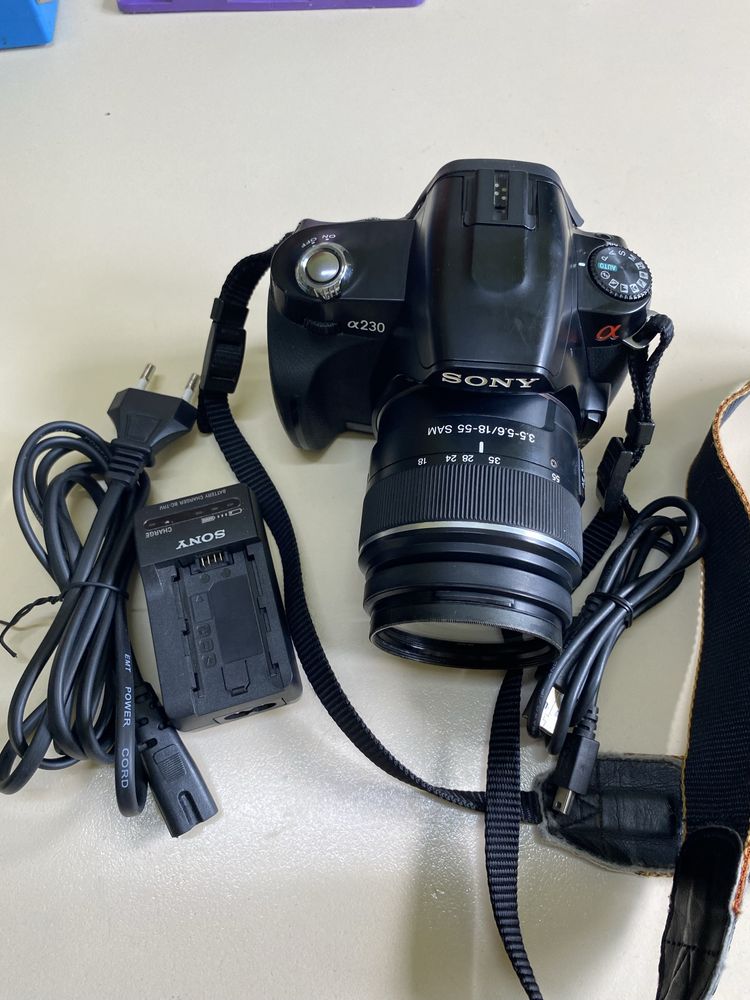 Фотоаппарат цифровой Sony DSLR-A230