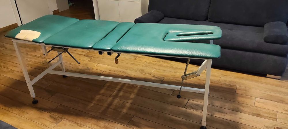 Łóżko rehabilitacyjne do masażu