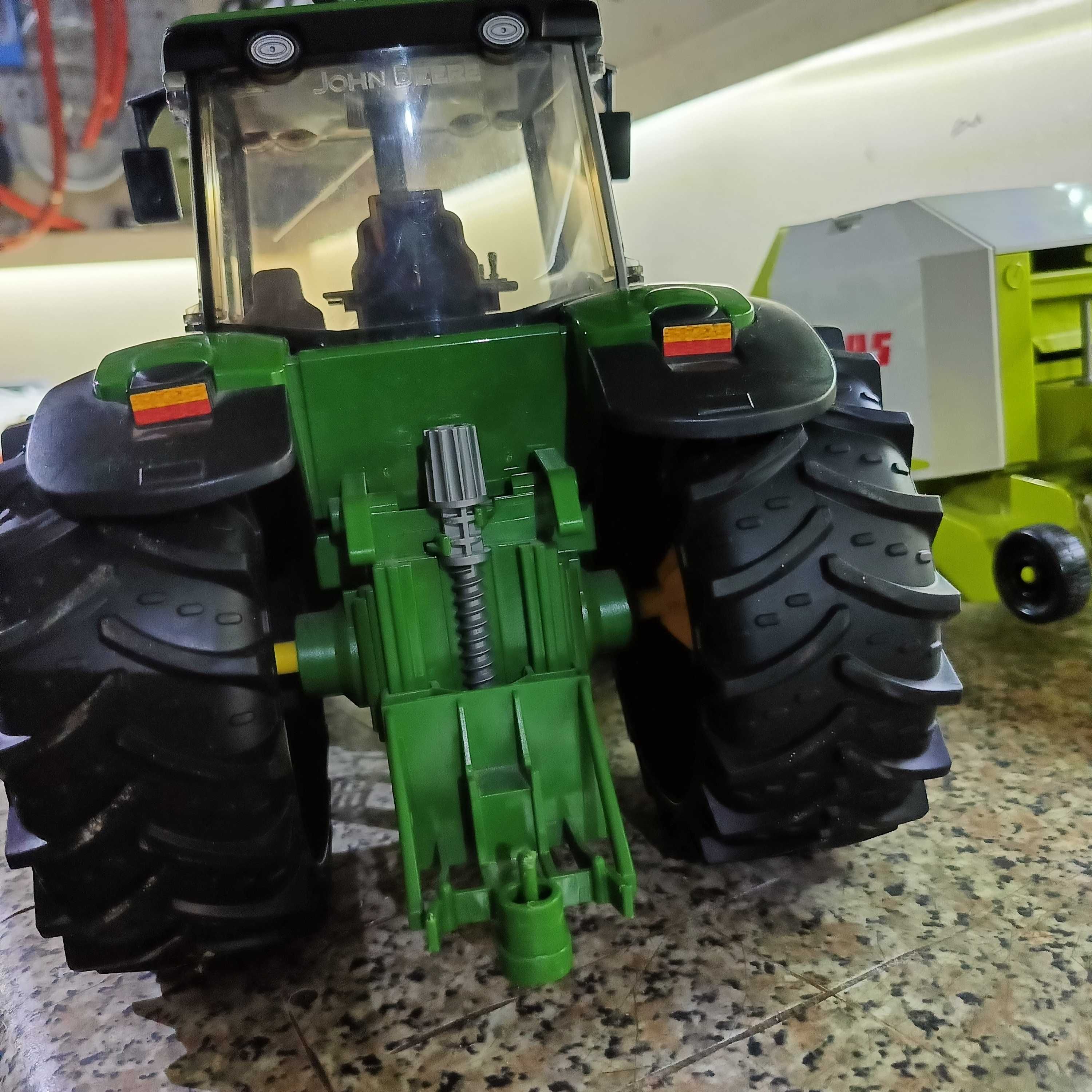 Bruder zestaw traktor dwie przyczepy