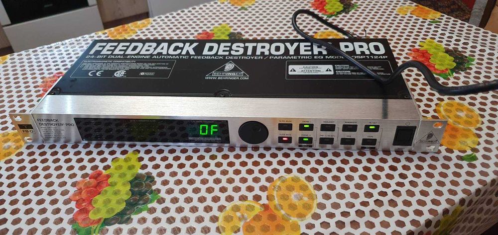 Behringer DSP1124P Подавитель обратной связи