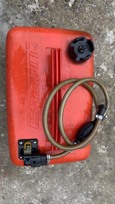 Бак лодочный с датчиком