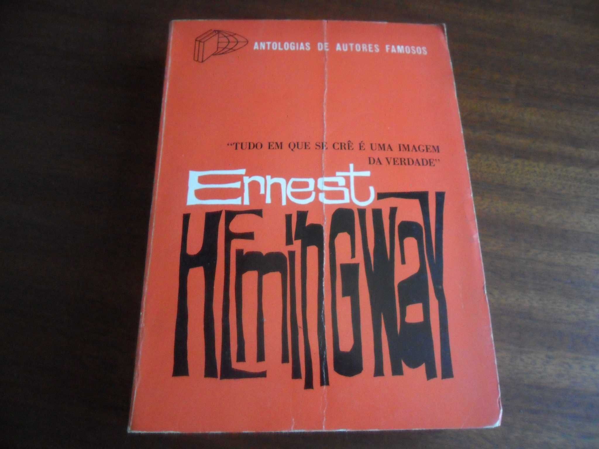 "Ernest Hemingway"  de J. P. Madeira Rodrigues - 1ª Edição de 1966