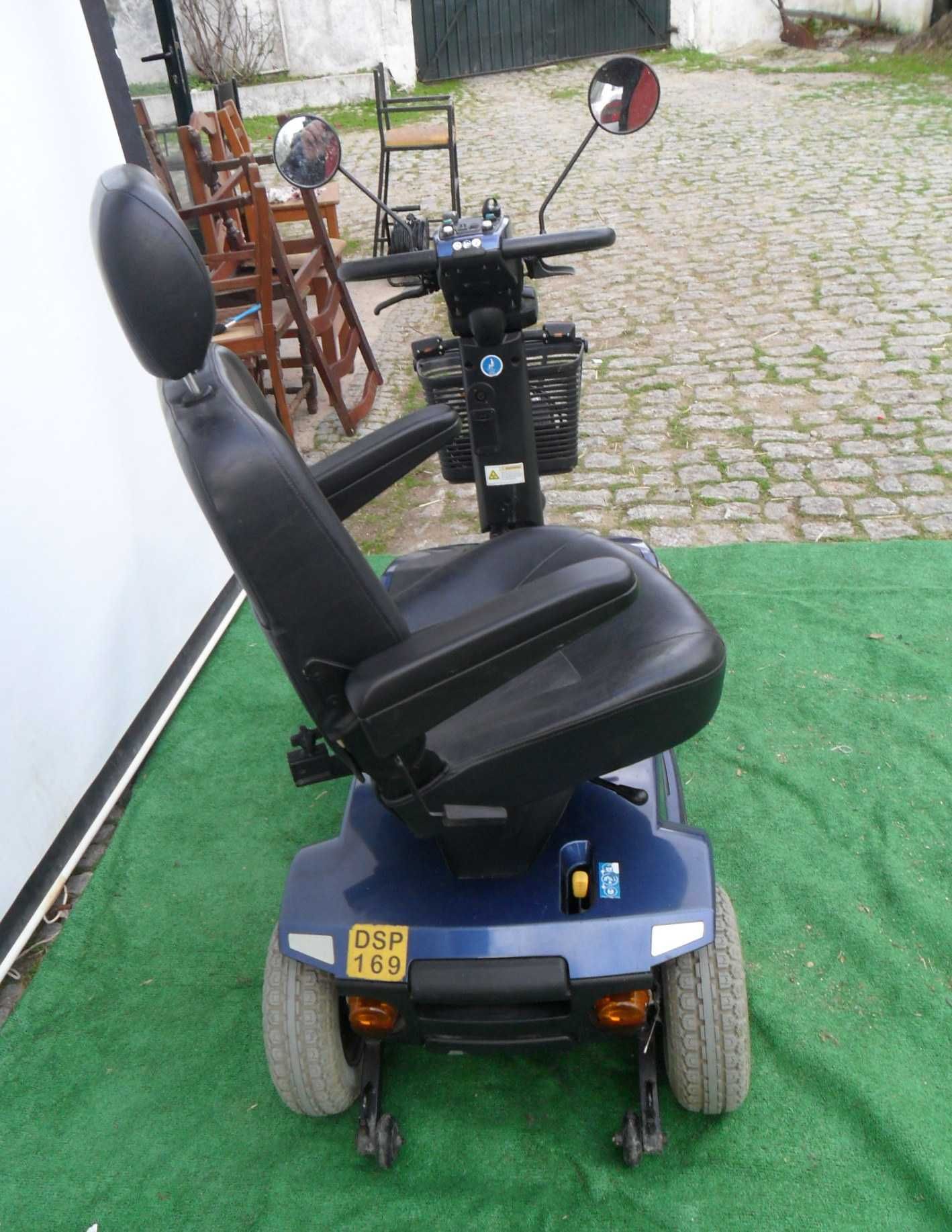 Scooter de mobilidade baterias a estrear
