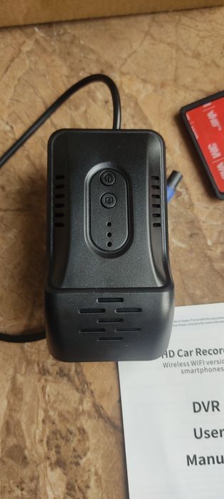 Автомобільний wi fi відеореєстратор