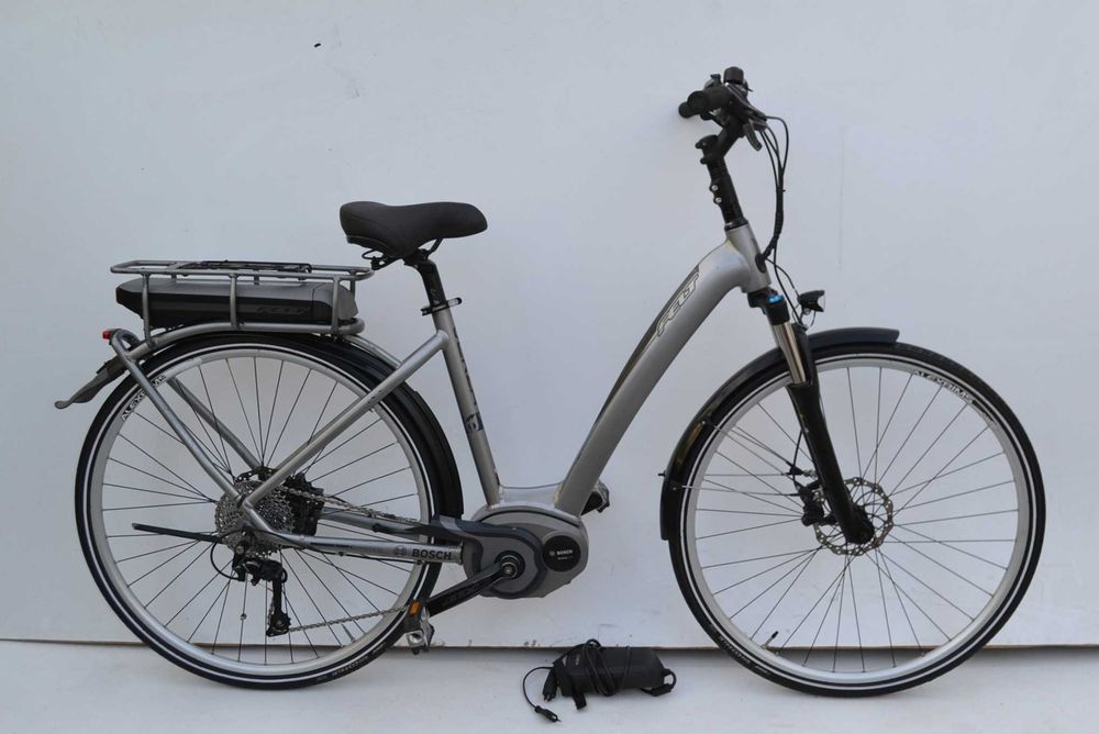 Rower elektryczny * Felt Verza silnik centralny Bosch koła28 rama 48cm