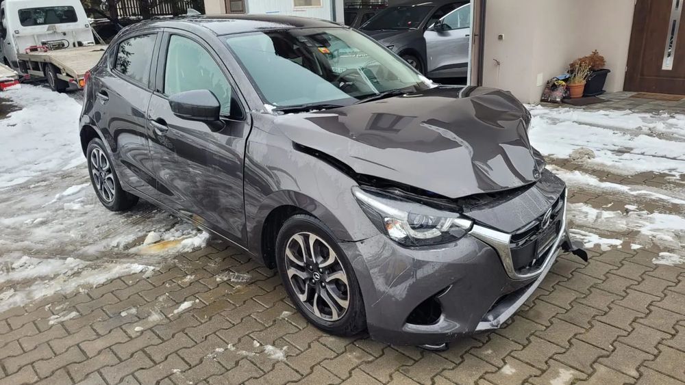 Mazda 2 1.5 Benzyna Automat - Mega wyposażenie - Szwajcaria - Tanio