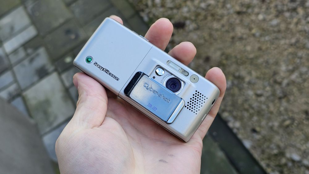 Sony Ericsson K800i. Sprawny, bez simlock