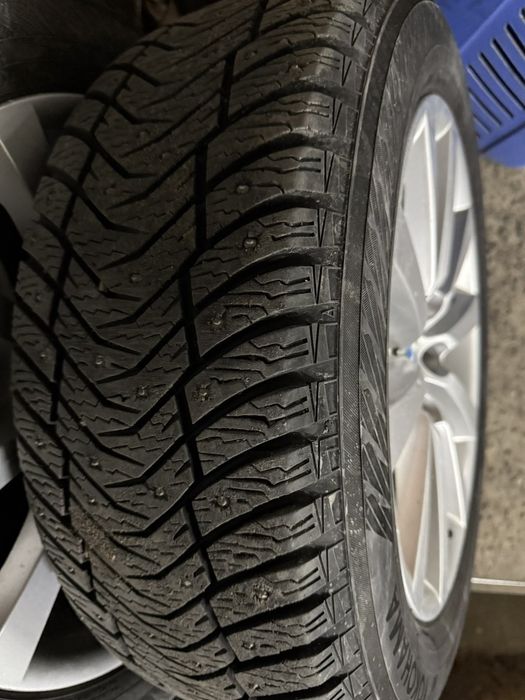 Тітани титани диск bmw f10 f11 5/12018 резина Yokohama шип 235/55/18