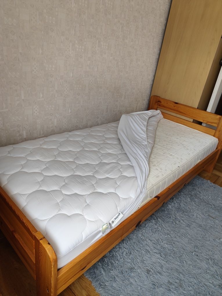 Łóżko z materacem 90x200 2 sztuki