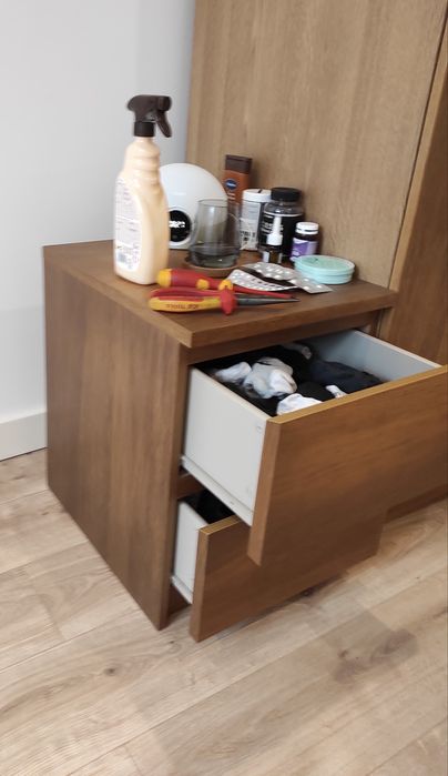 Mesa de Cabeceira IKEA