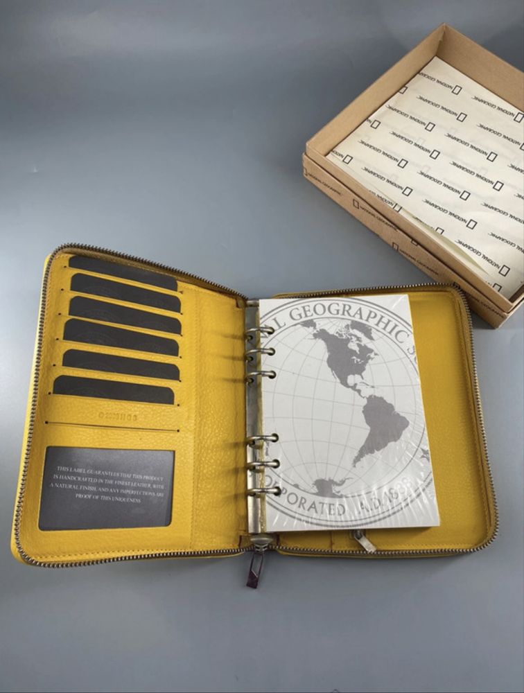 National Geographic: organizer, notatnik, portfel, brelok, etui