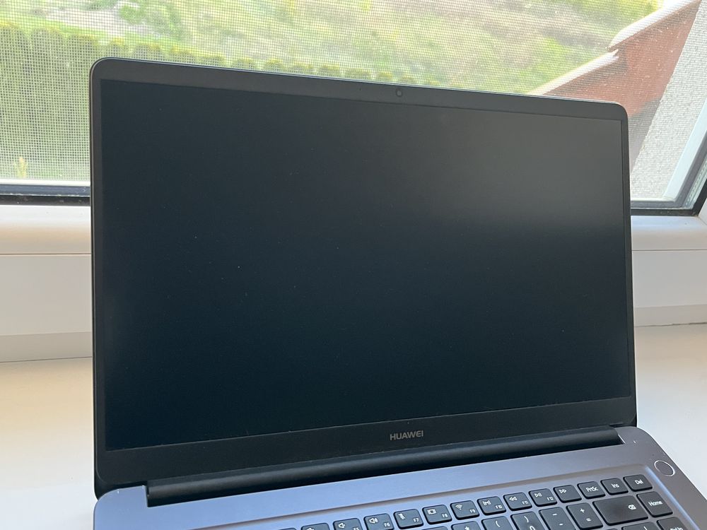 Laptop Huawei MateBook D
