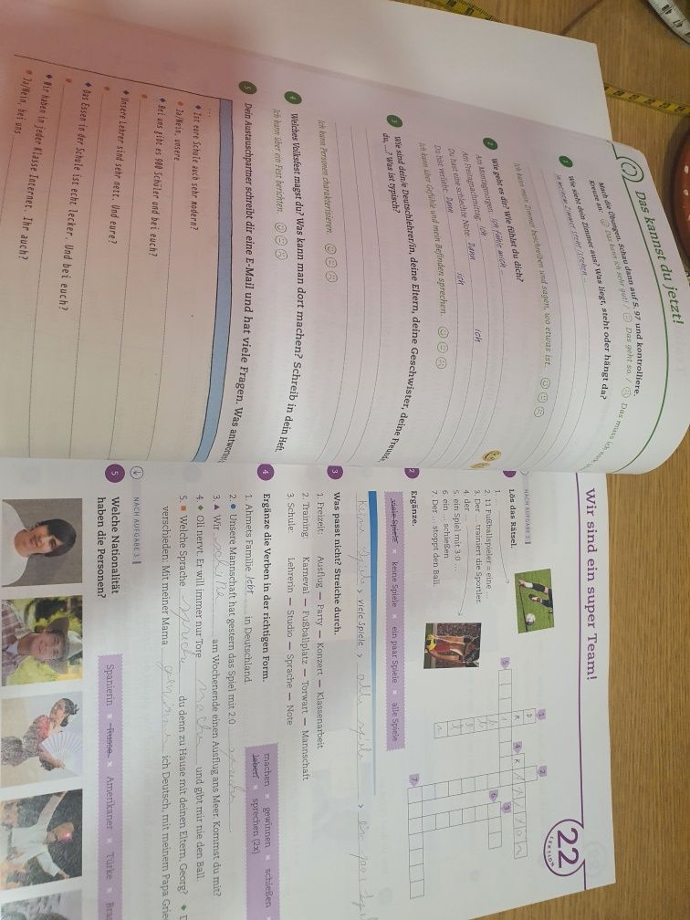 Caderno atividades 9 ano Alemão
