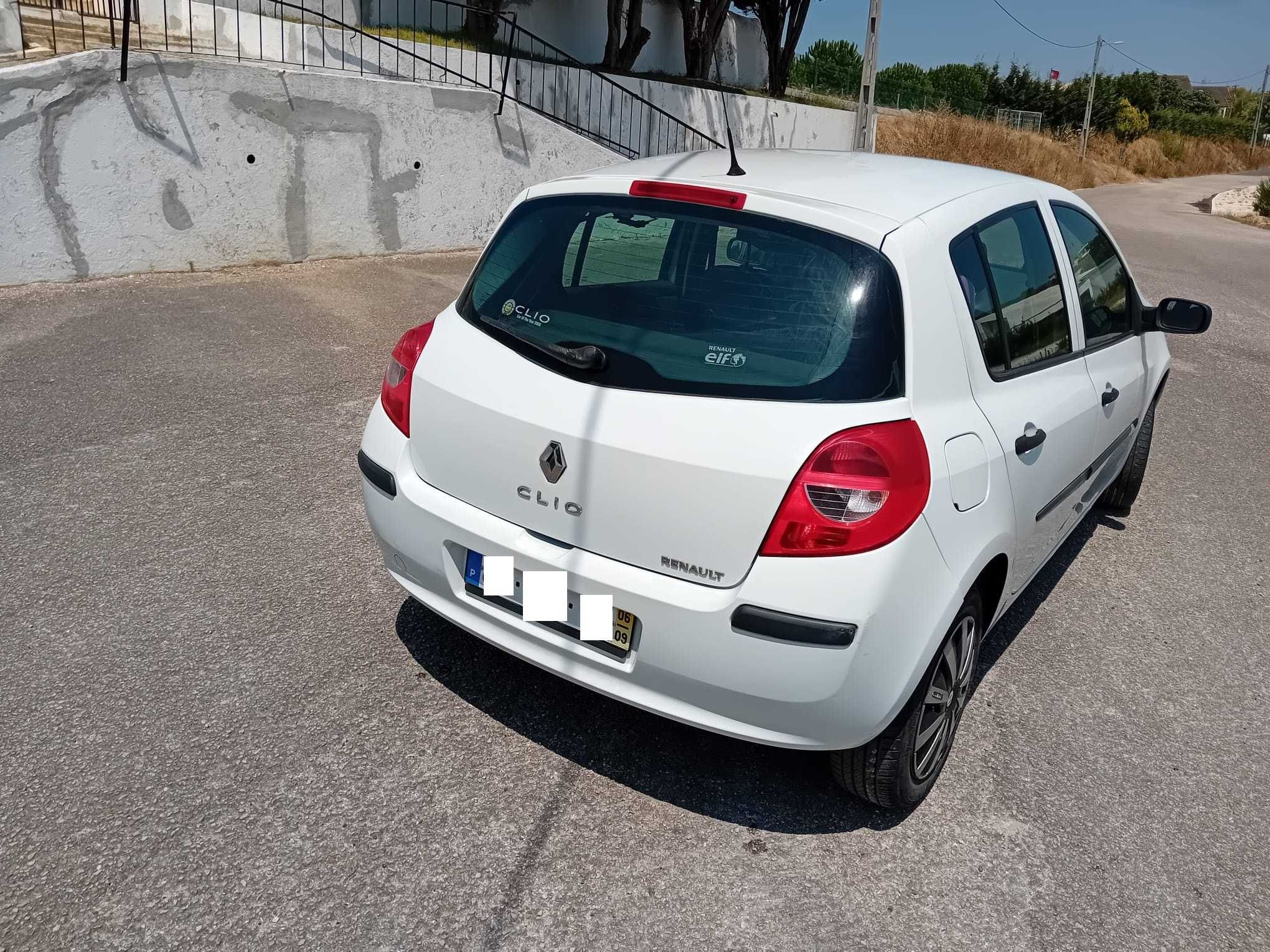 Renault Clio III 1.5 dCi (gasóleo)