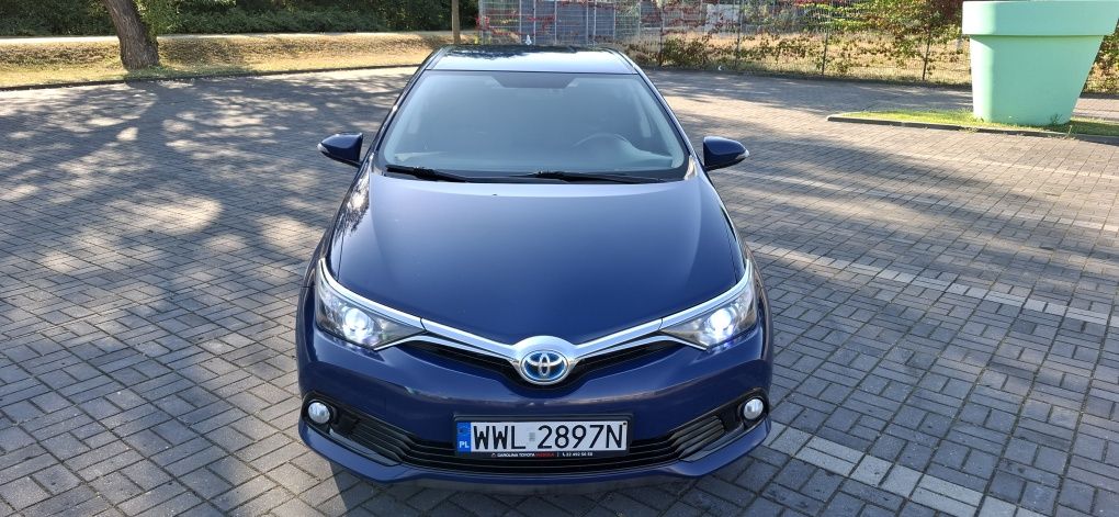 Toyota Auris Hybrid Kombi LPG Salon Polska Warszawa
