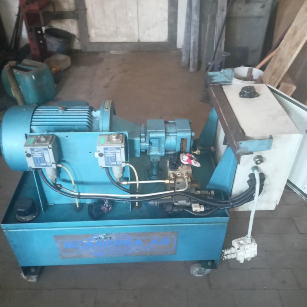 Agregaty hydrauliczne 2.2kv 5.5kv i 5.5kv z sterowaniem
