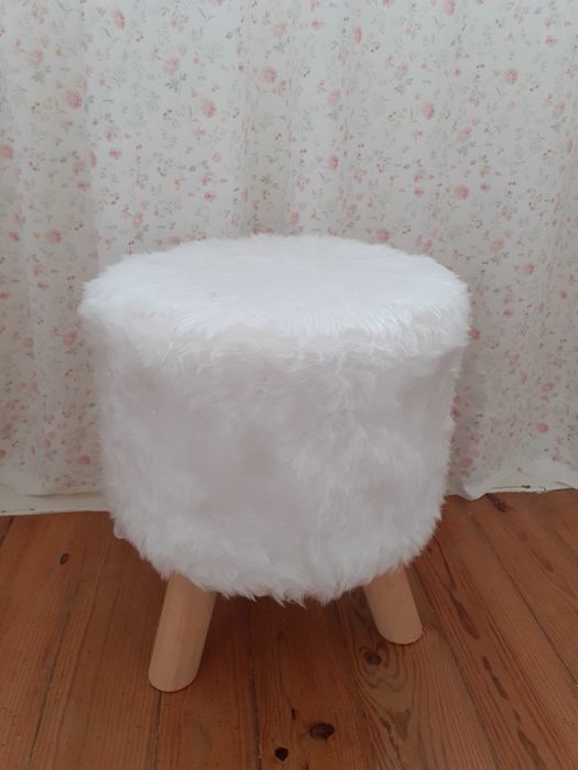 Tamborete NOVO felpudo lindíssimo