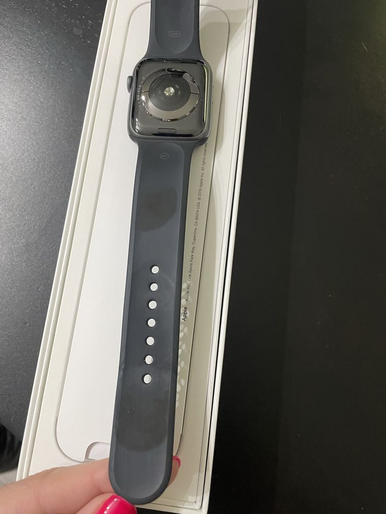 Apple Watch 5 44mm