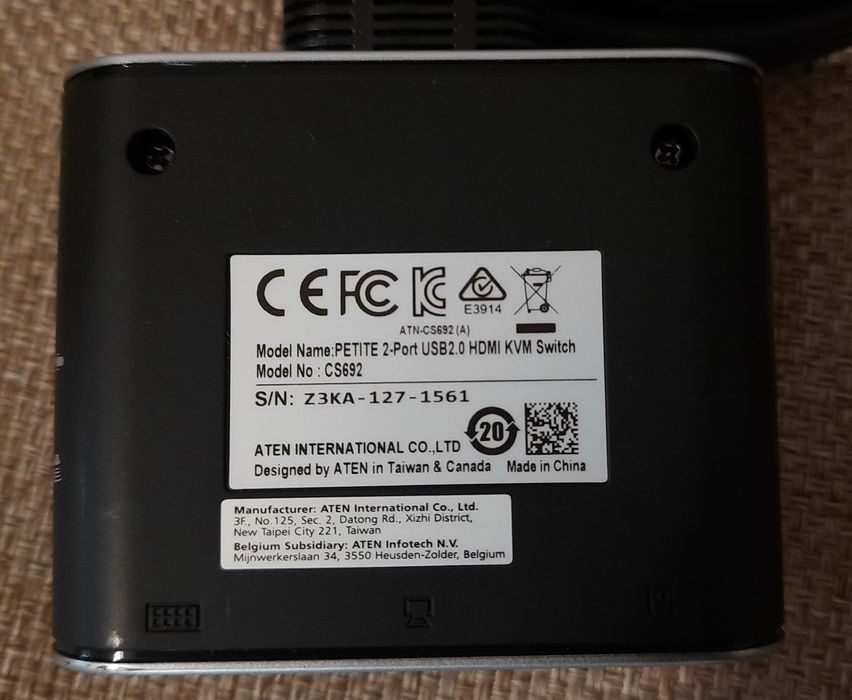 KVM переключатель Aten CS-692 (CS692-AT)
KVM переключатель Aten CS-692