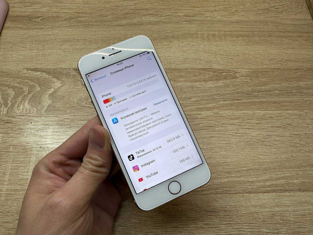 Айфон Iphone 8 в оригіналі гарний