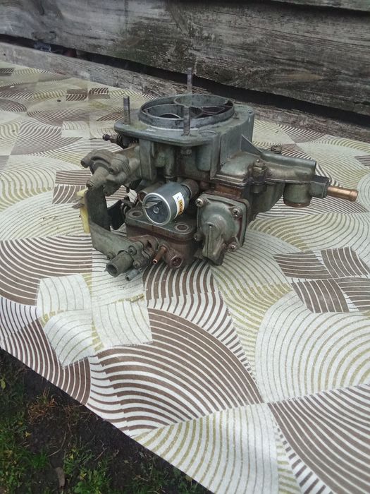 Продам Карбюратор ваз 2107,2105.ціна за два 1000грн.