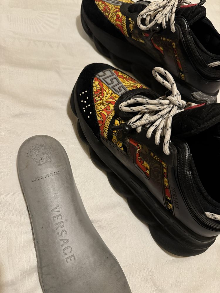 Sneakers Chain Reaction Versace