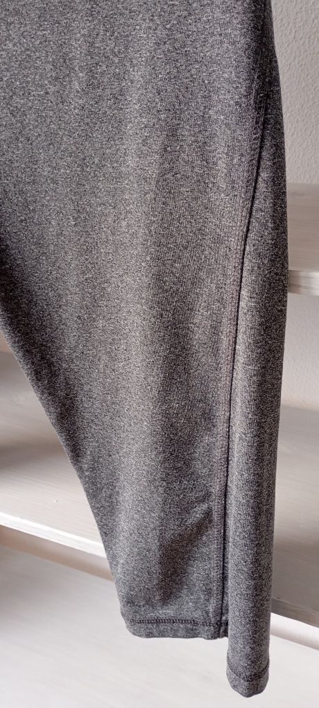 Legginsy krótkie rozm .40-42