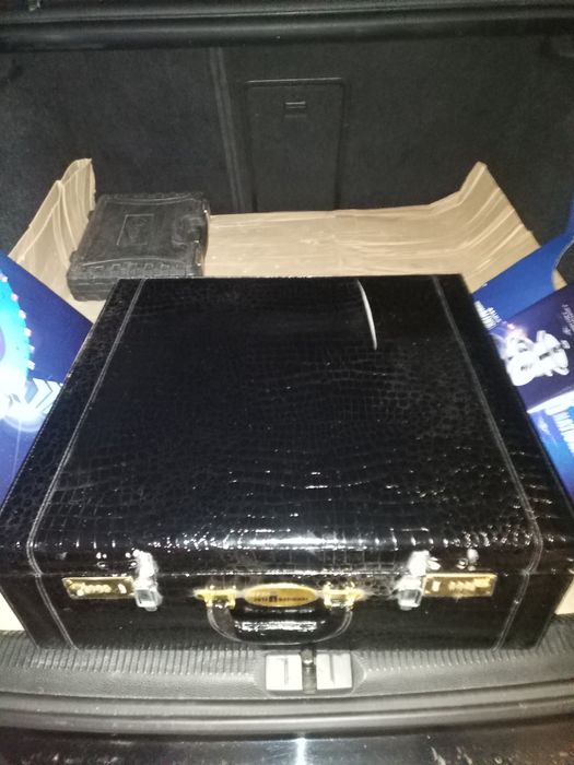 Продам новий набір