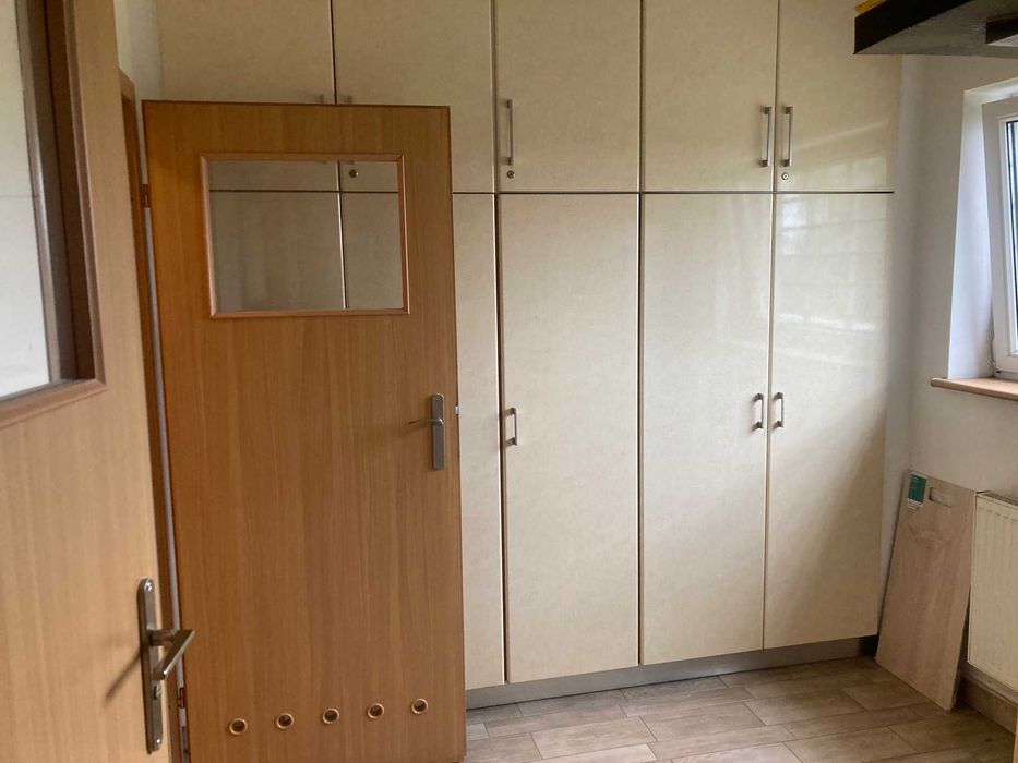 Wynajmę warsztat stolarski 300 m2 z rampą