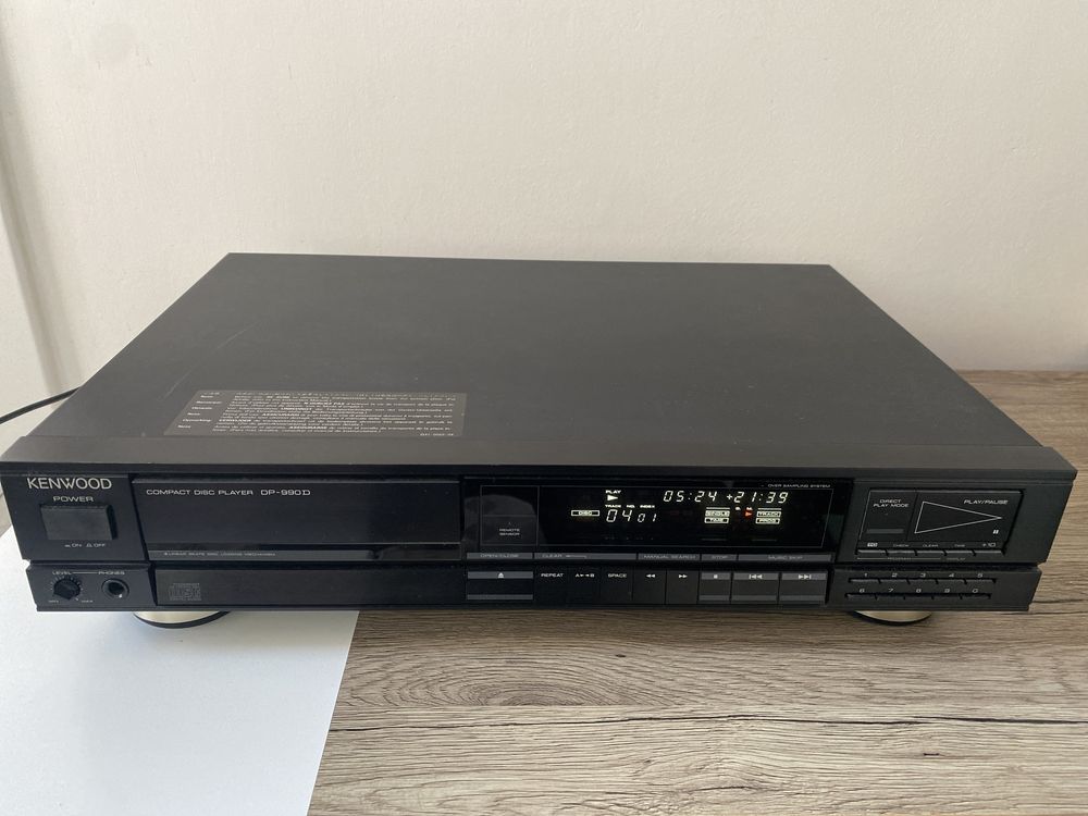 KeNwOoD Compact Disc Player DP-990D + pilot