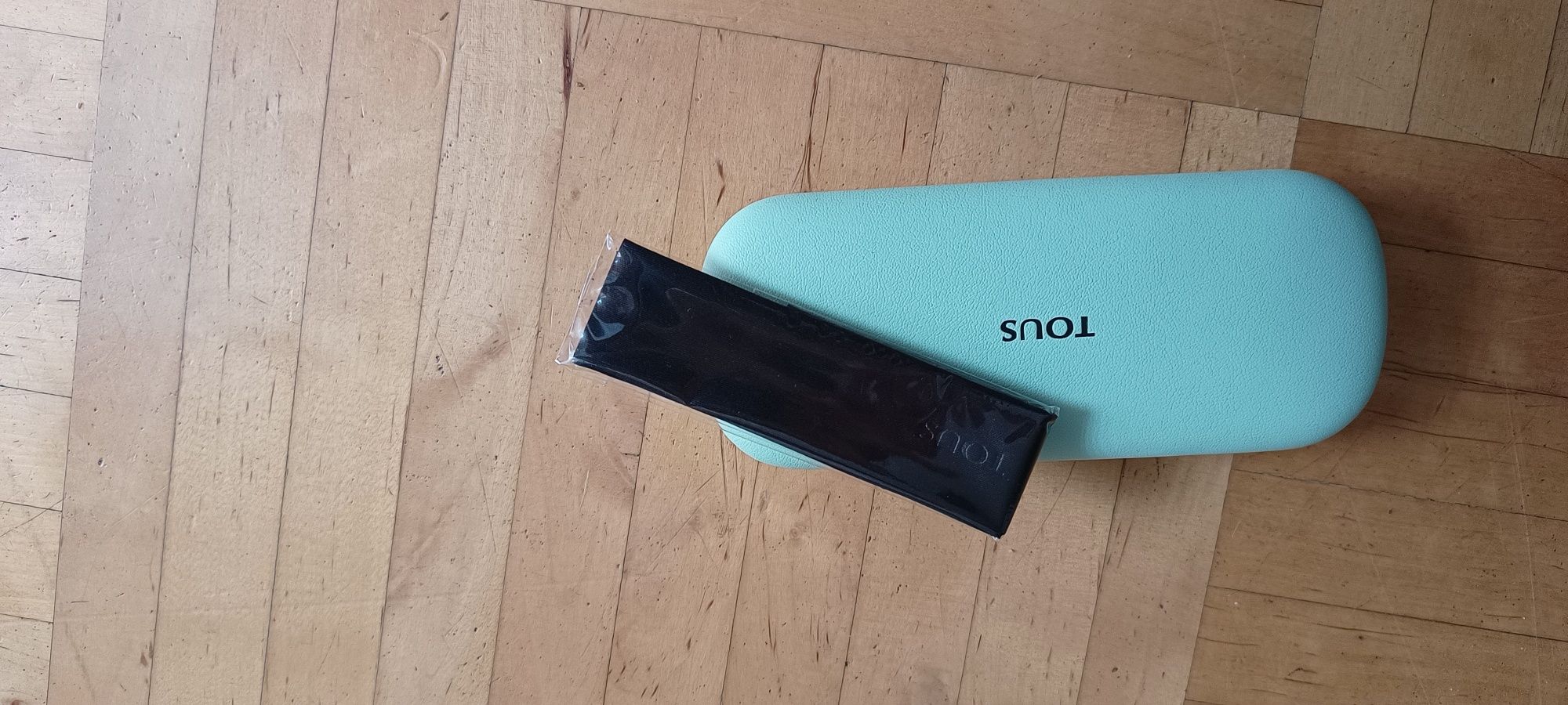 Etui tous na okulary